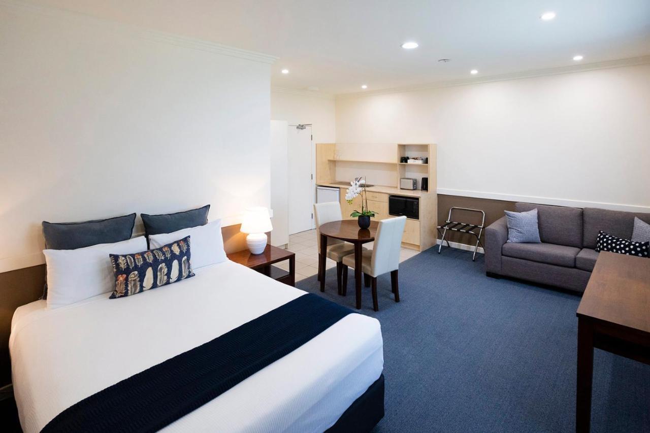 Hawkesbury Race Club Motel Windsor Buitenkant foto